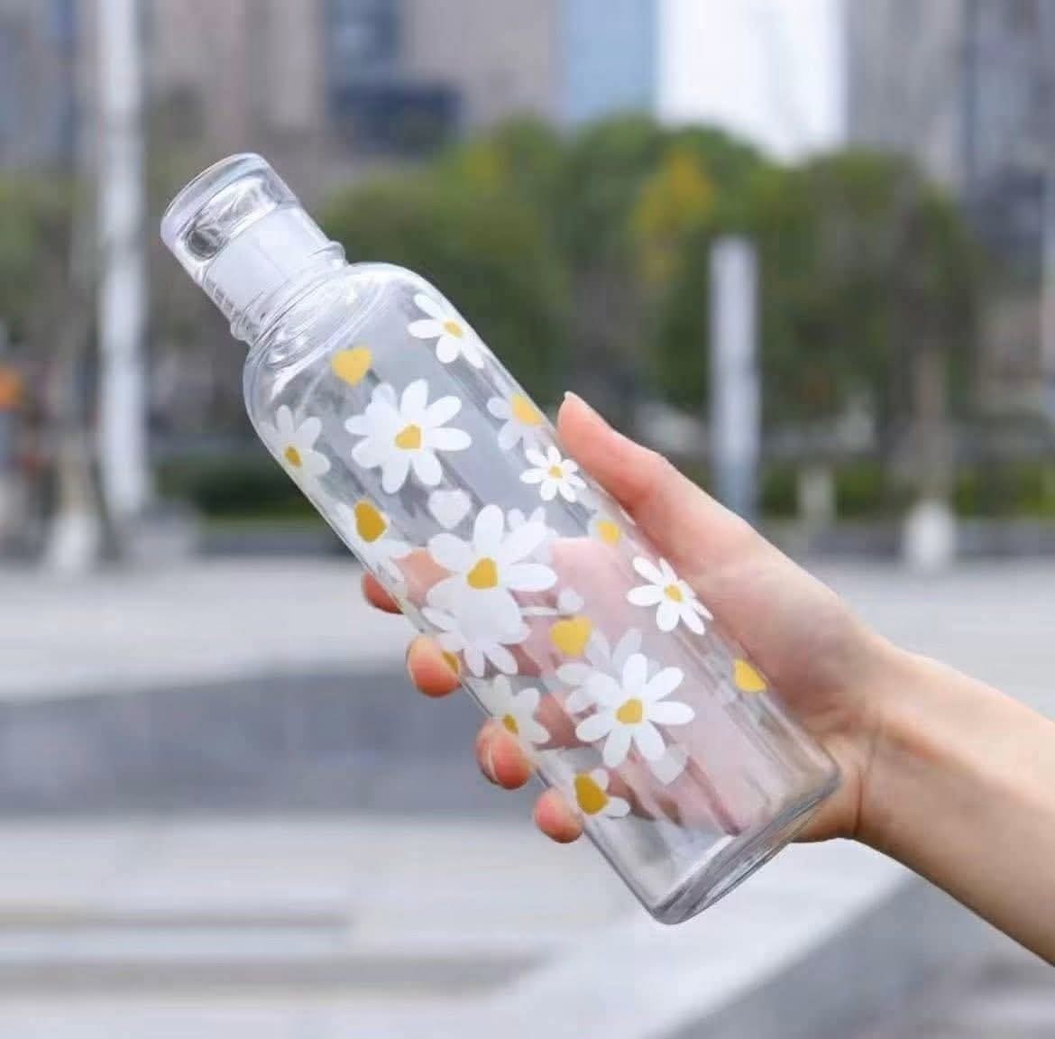 Clear Plastic Water Bottle BPAFree Cute Daisy Flower Print Portable Travel Sport