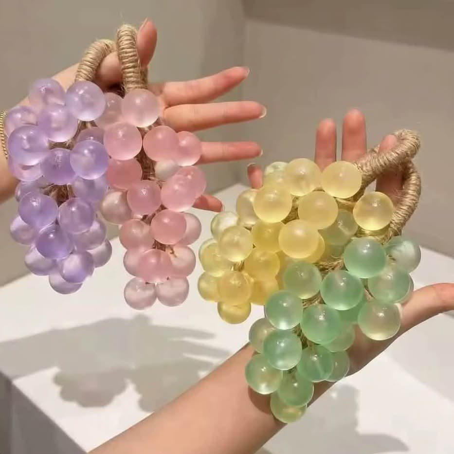 Grape-Shaped Decorative Soap Bar – Cute Fruity Bath Soap & Unique Gift