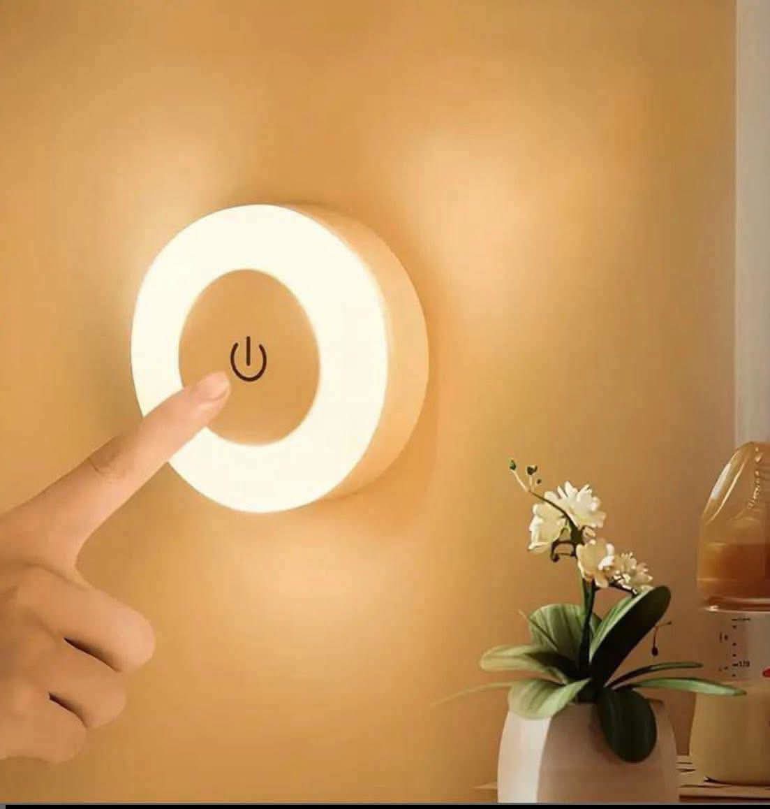 Smart LED Touch Night Light – Rechargeable Dimmable Bedside Lamp
